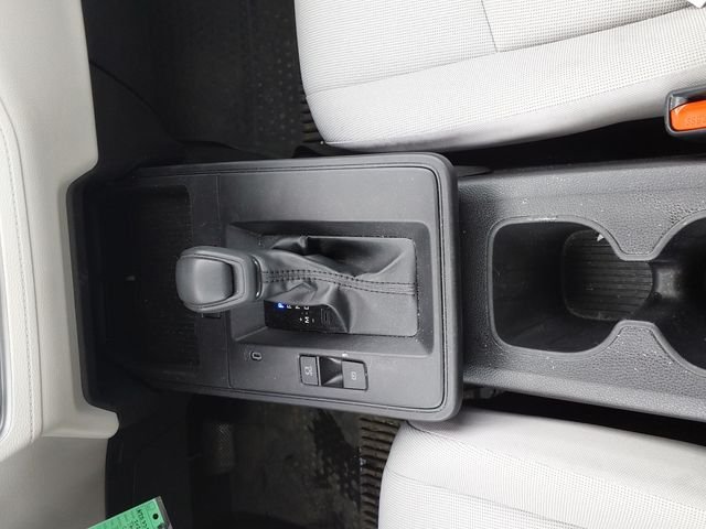 Used 2026  Toyota L image 18
