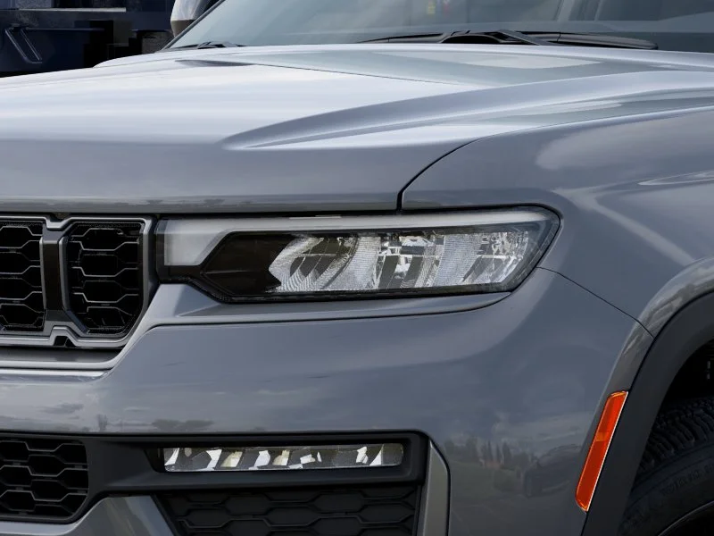 2027 Jeep Grand Cherokee Limited - Photo 6