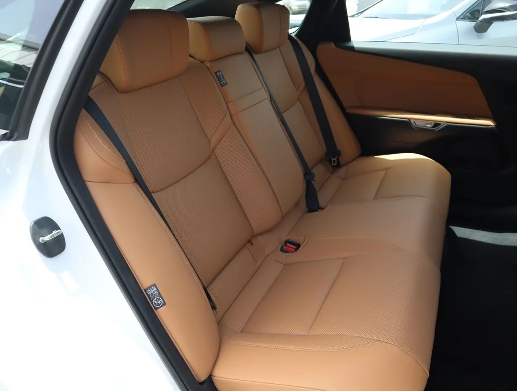 New 2026 White Lexus 350e Premium image 33