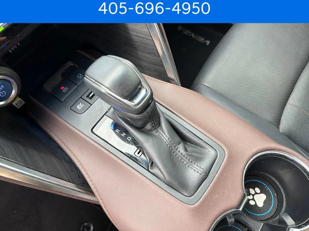 Pre-Owned 2021 Toyota Venza XLE