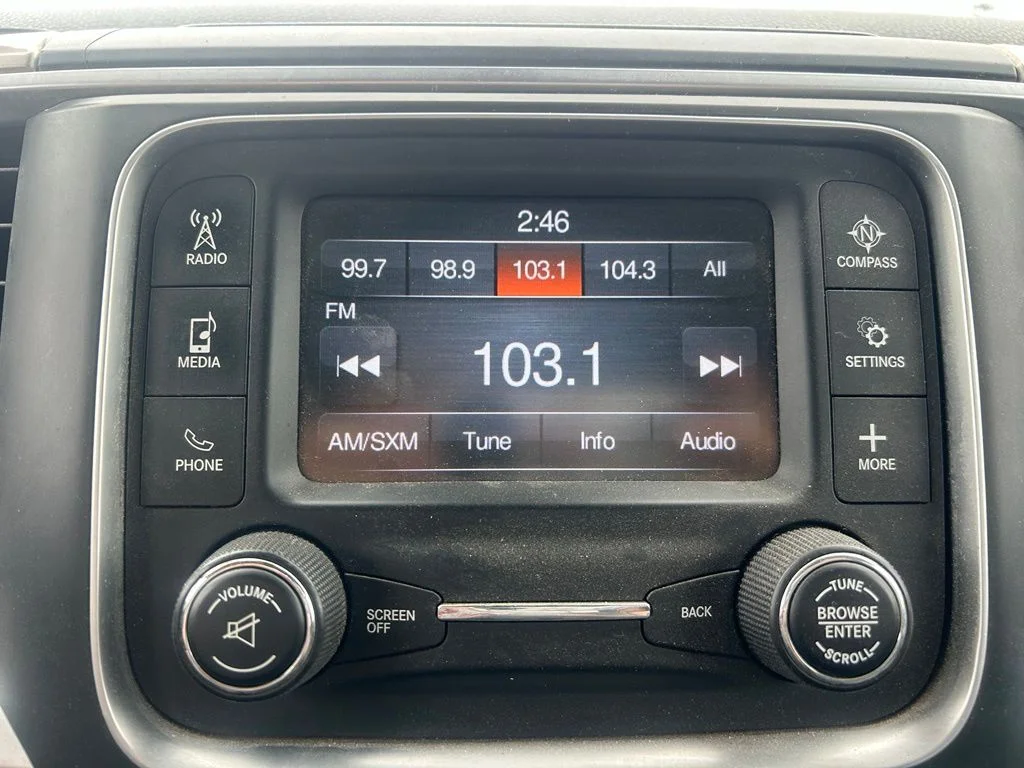Used 2014 White Ram SLT image 20