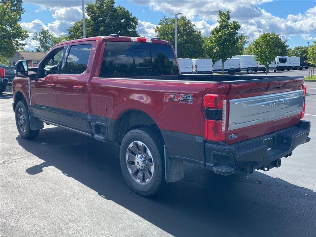 Used 2024 Rapid Red Metallic Tinted Clearcoat Ford King Ranch image 9