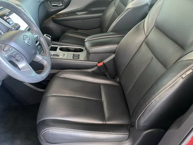 Used 2020 Cayenne Red Metallic Nissan SL image 18