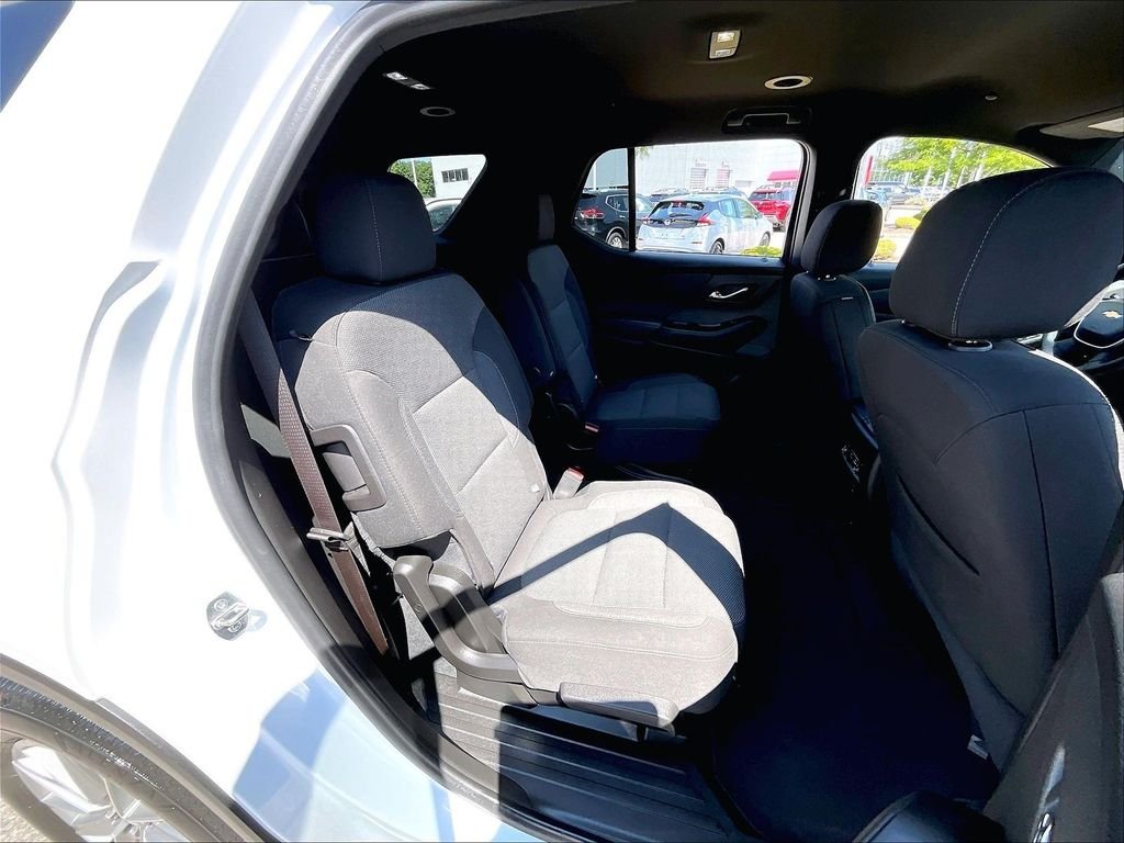 Used 2023 White Chevrolet LT image 16