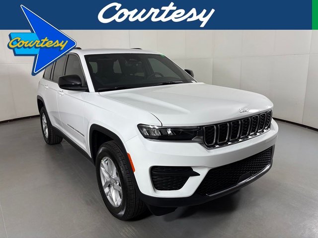 2026 Jeep Grand Cherokee Laredo