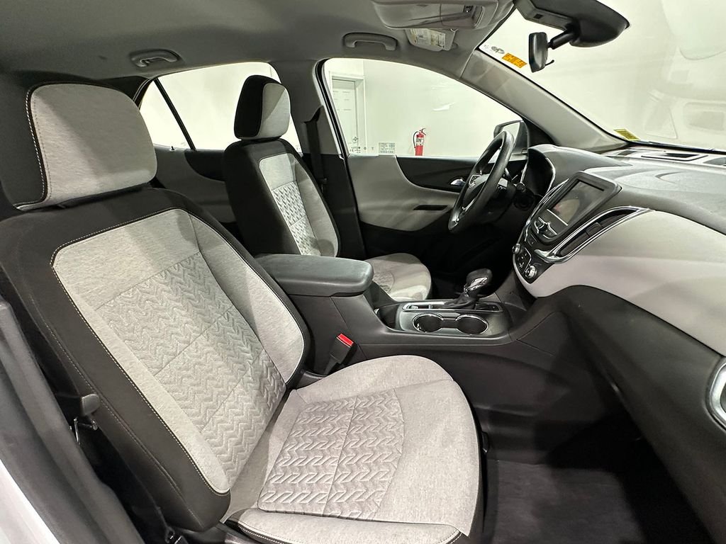 Used 2023 White Chevrolet LS image 26