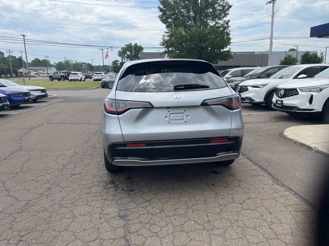 Used 2026 Solar Silver Metallic Honda EX-L image 15