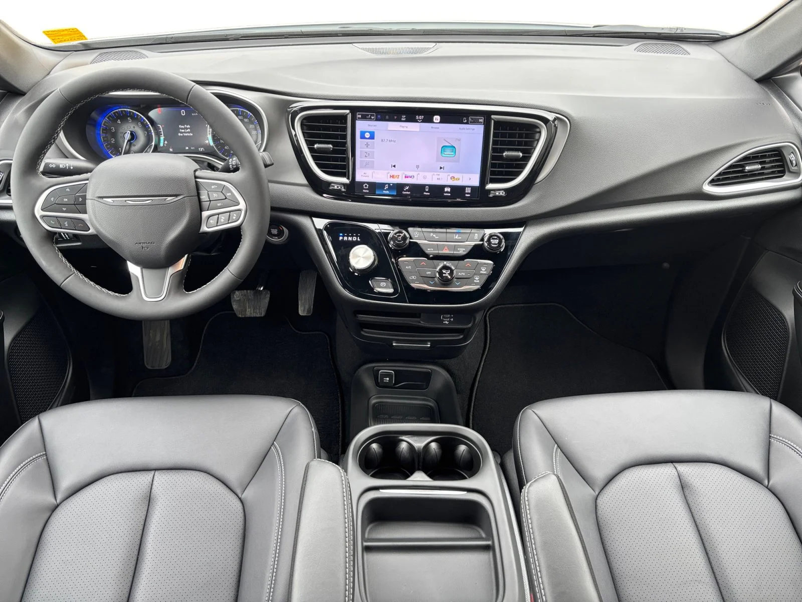 New 2027 Bright White Chrysler SXT image 12