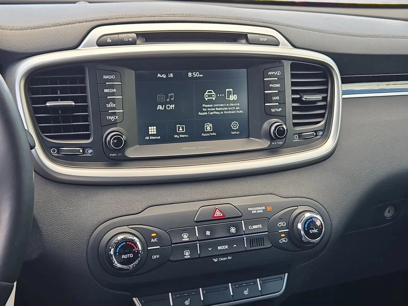 Used 2017 Snow White Pearl Kia LX image 14