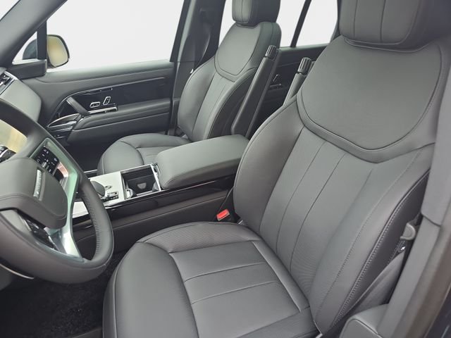 New 2026 Carpathian Grey Land Rover SE image 12