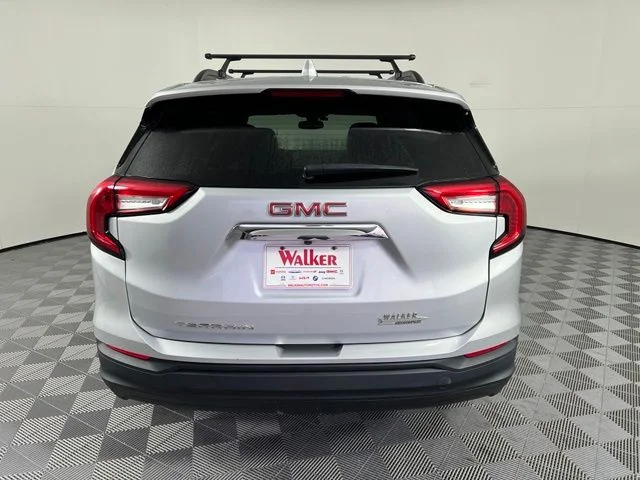 2022 GMC Terrain SLE - Photo 6