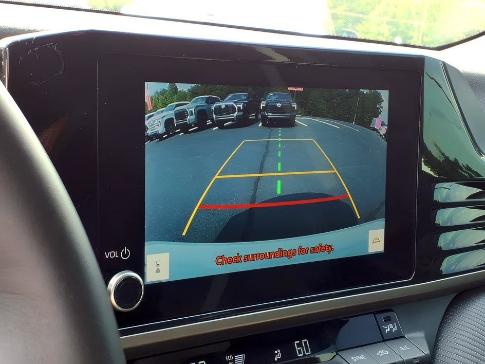 Used 2025 Ice Cap Toyota SE image 19