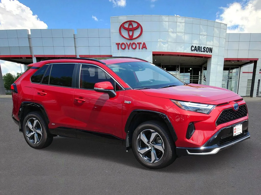 Certified 2024 Toyota RAV4 SE with VIN JTMAB3FV3RD170880 for sale in Minneapolis, Minnesota