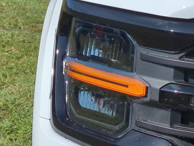 New 2026 Oxford White Ford XLT image 10
