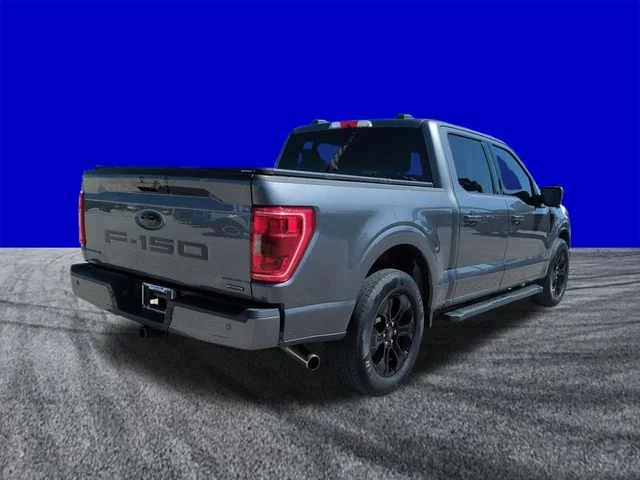 Certified Used 2022 Carbonized Gray Metallic Ford XLT image 4