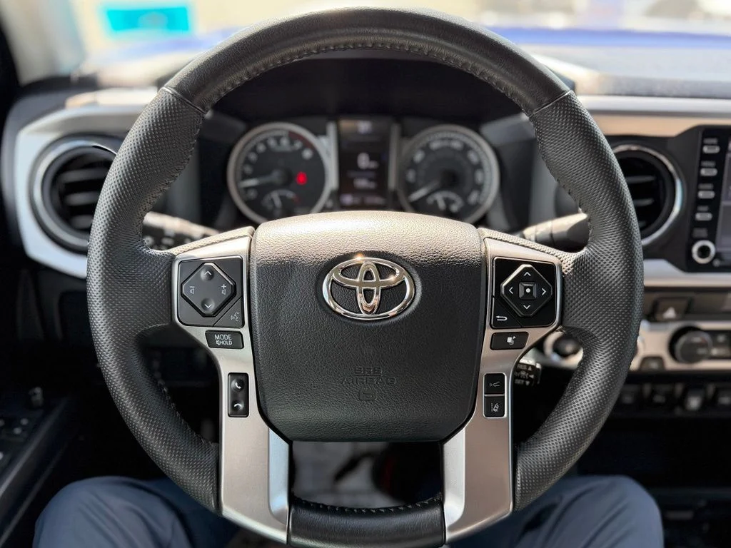Used 2023 Blue Toyota SR5 image 8