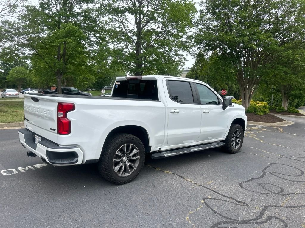 Used 2019 Summit White Chevrolet RST image 3