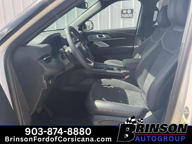 New 2026 Star White Metallic Tri-Coat Ford ST image 33