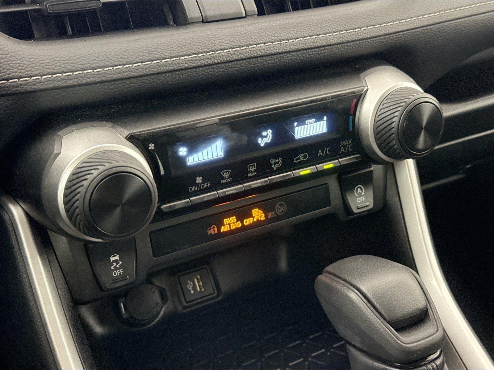 Used 2025 Silver Sky Metallic Toyota LE image 23