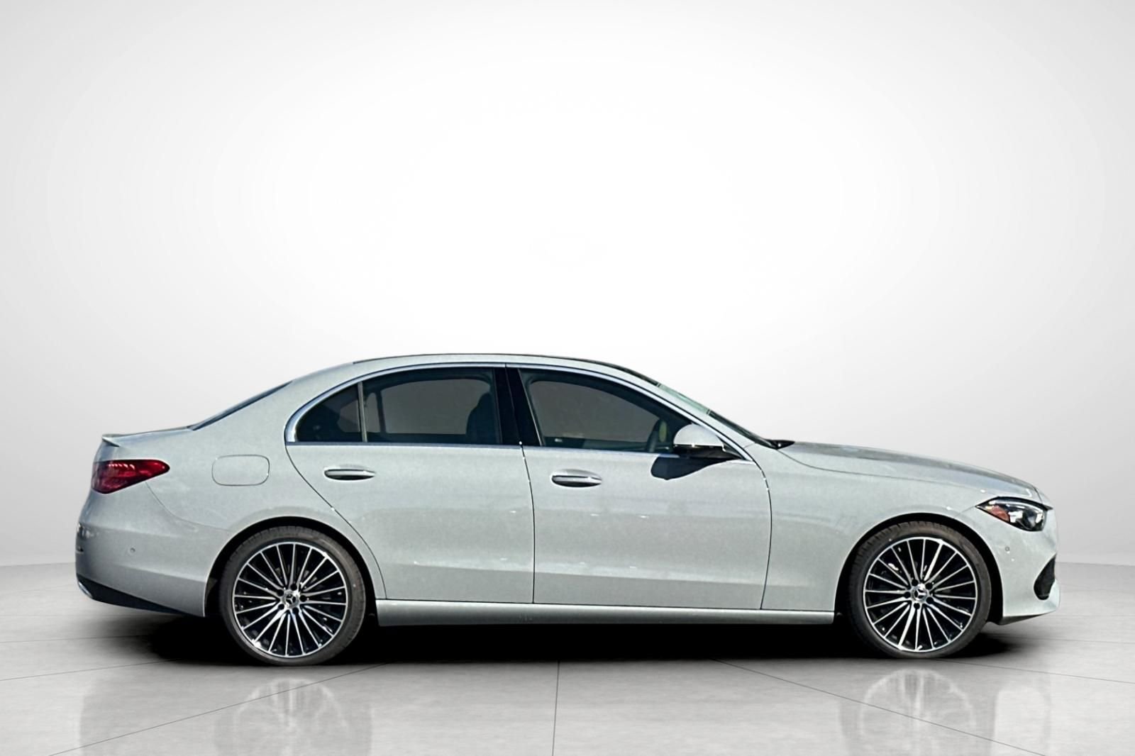 2026 Mercedes-Benz C-Class Sedan C 300 - Photo 33