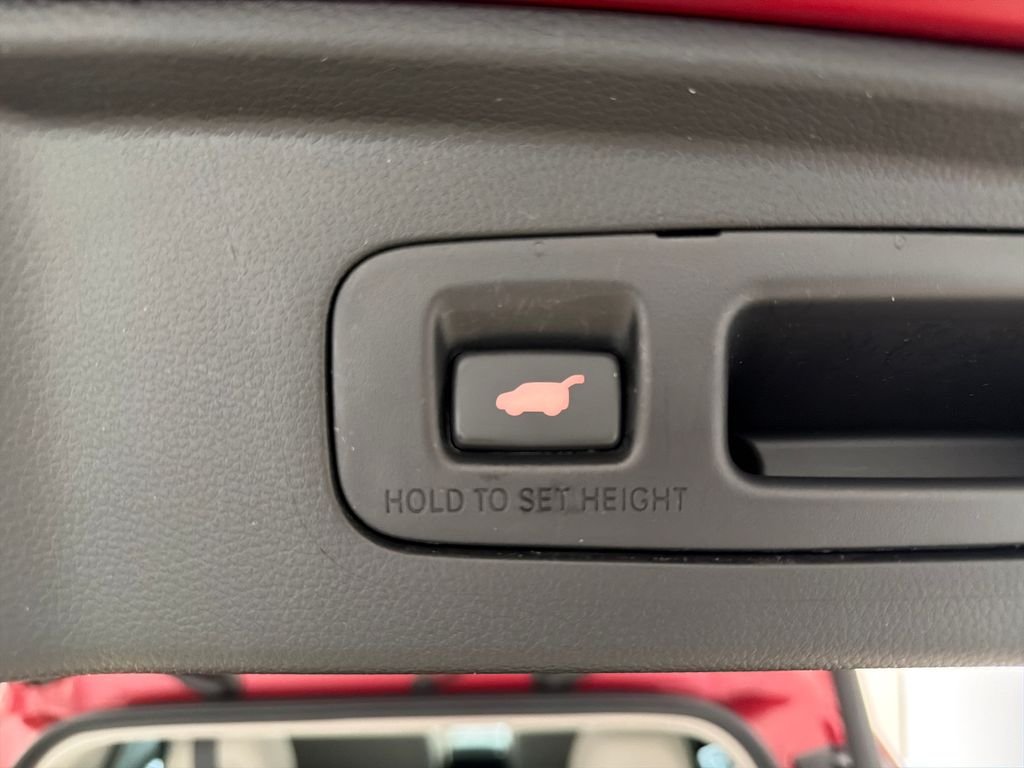 Used 2024 Radiant Red Metallic Honda EX-L image 28
