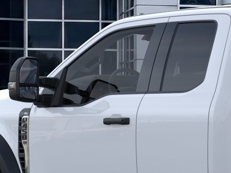 New 2026 Oxford White Ford F-450® XL image 54