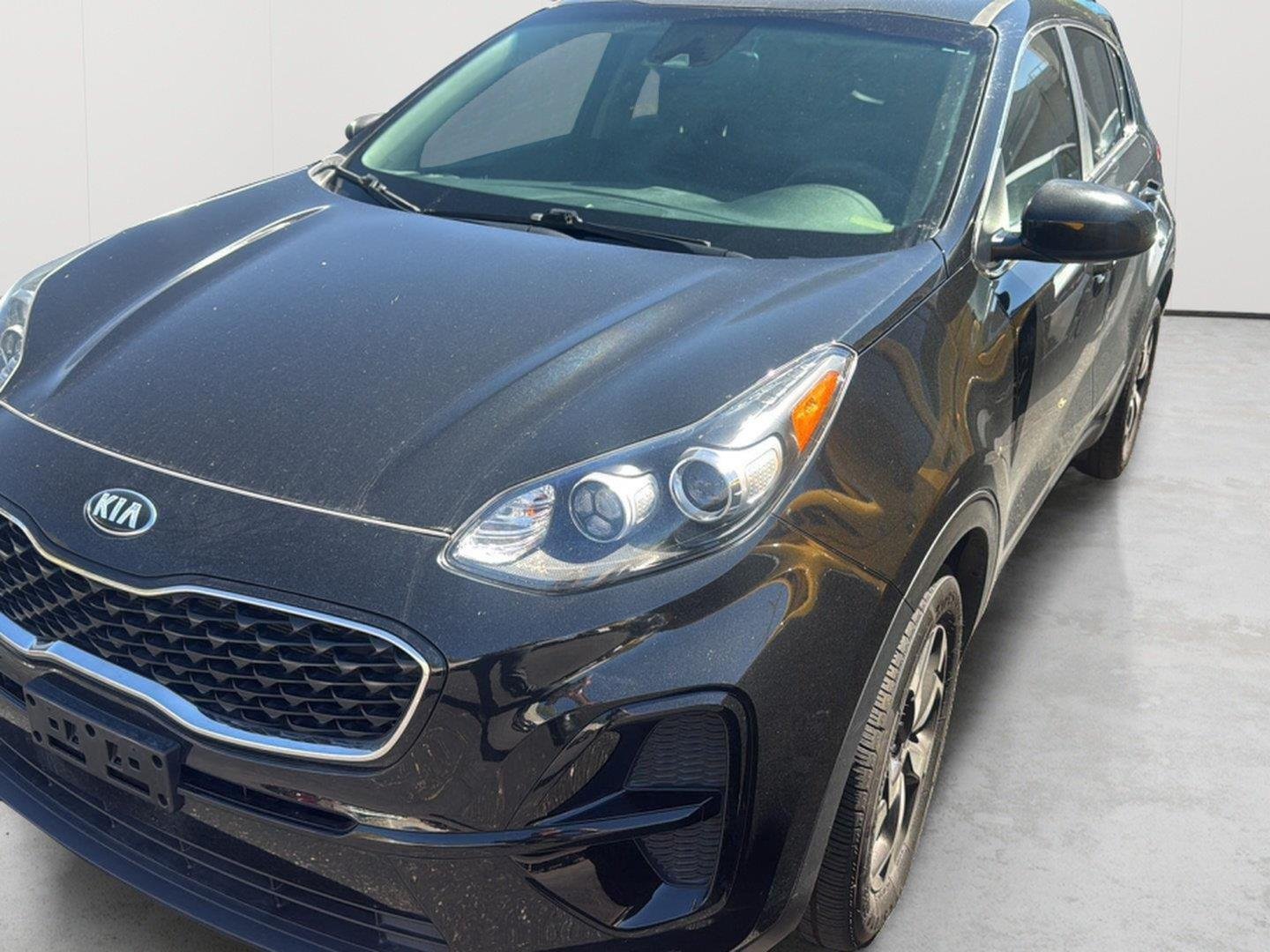 Used 2020 Black Cherry Kia LX image 5