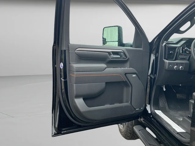 2026 GMC Sierra 2500HD AT4 - Photo 21