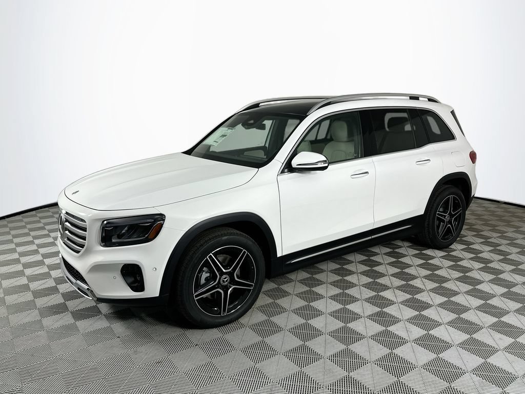 New 2026 Polar White Mercedes-Benz GLB 250 image 34
