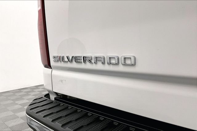Used 2024 Summit White Chevrolet Work Truck image 9