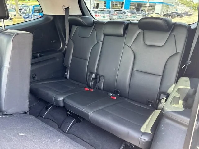Used 2020 Black Kia S image 10