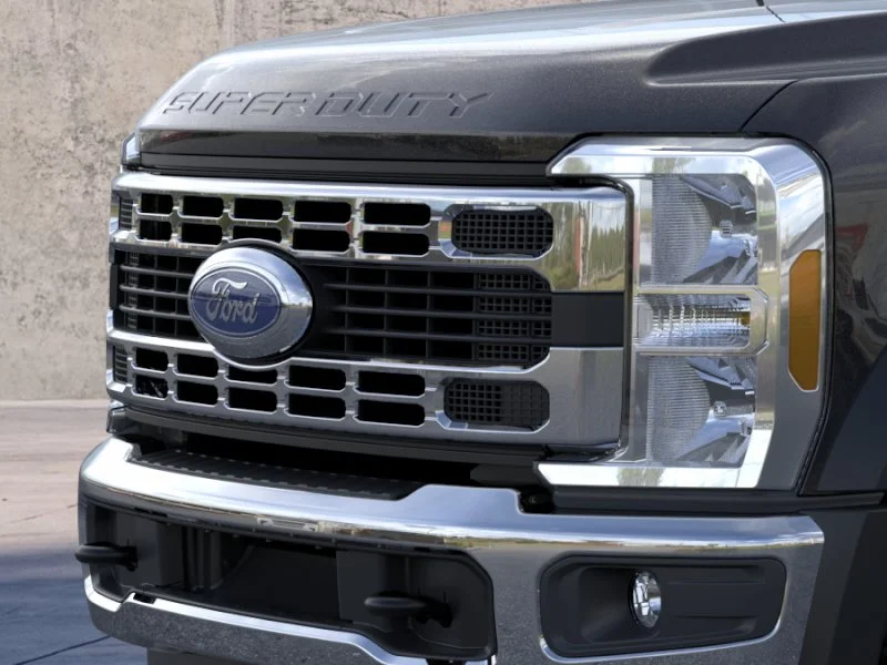 2025 Ford F-600 Super Duty Chassis Cab XL - Photo 49
