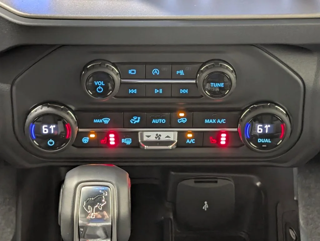 New 2026 Shadow Black Ford Outer Banks® image 6
