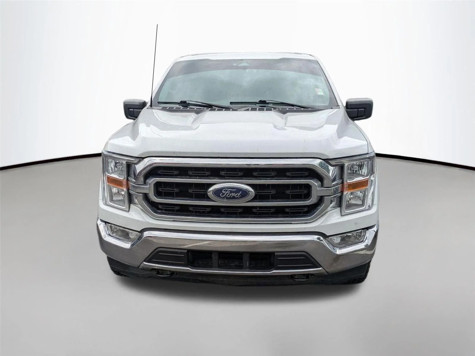 Used 2023 Oxford White Ford XL image 42
