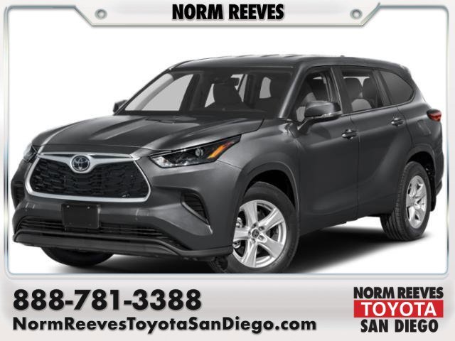 2024 Toyota Highlander LE FWD's photo