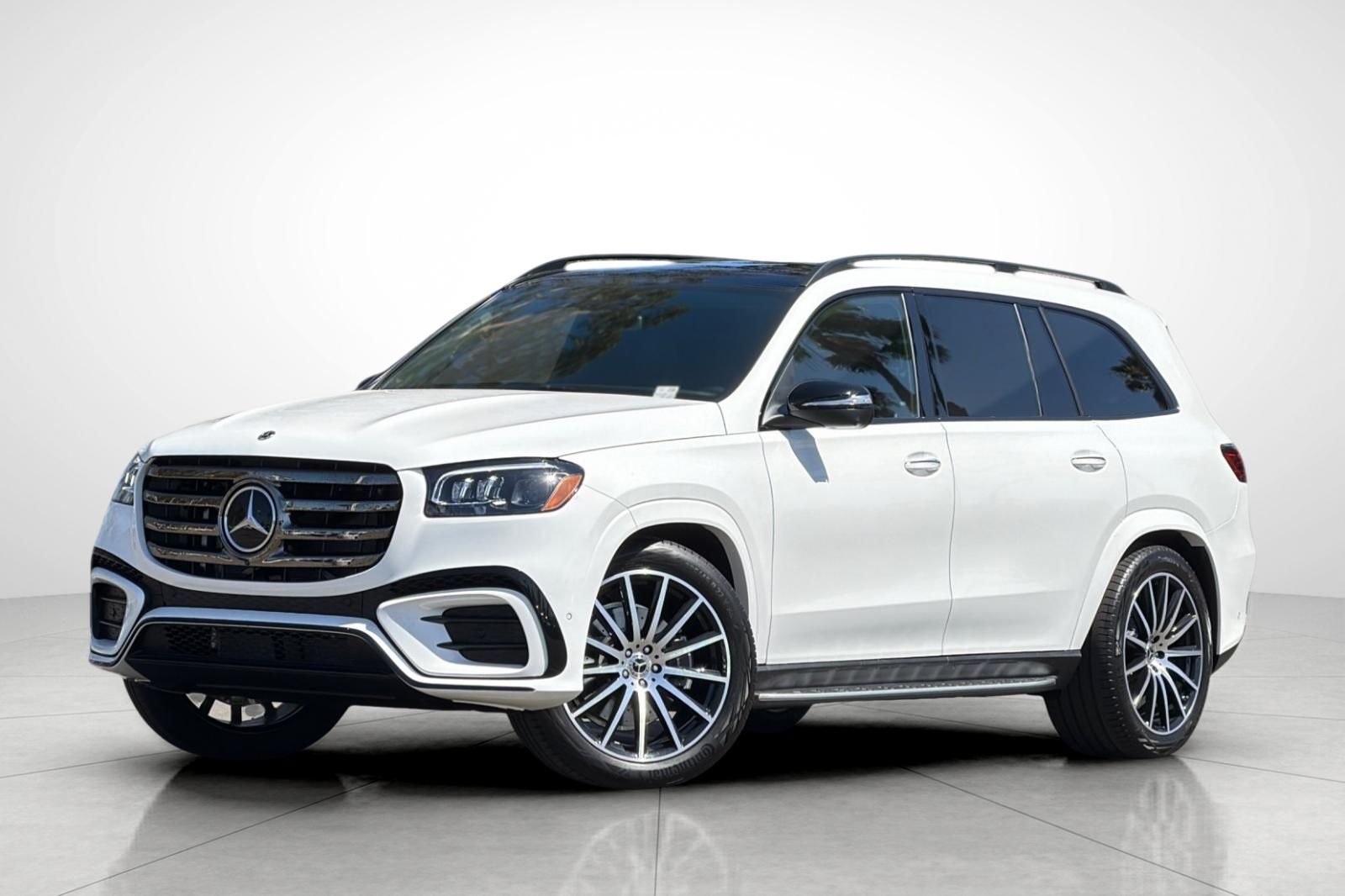 New 2026 Polar White Mercedes-Benz GLS 450 image 1