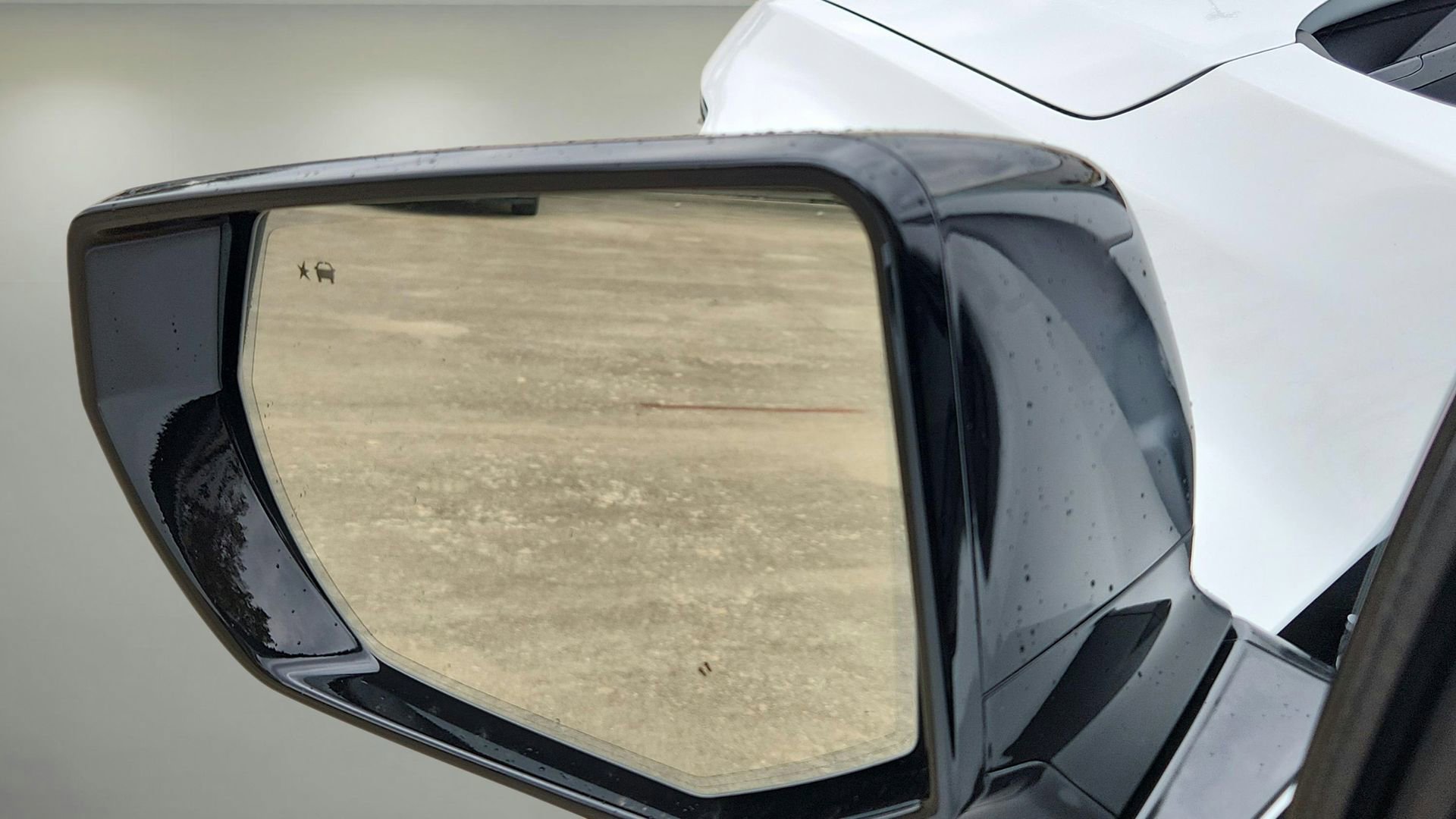 2024 Chevrolet Silverado EV RST - Photo 22