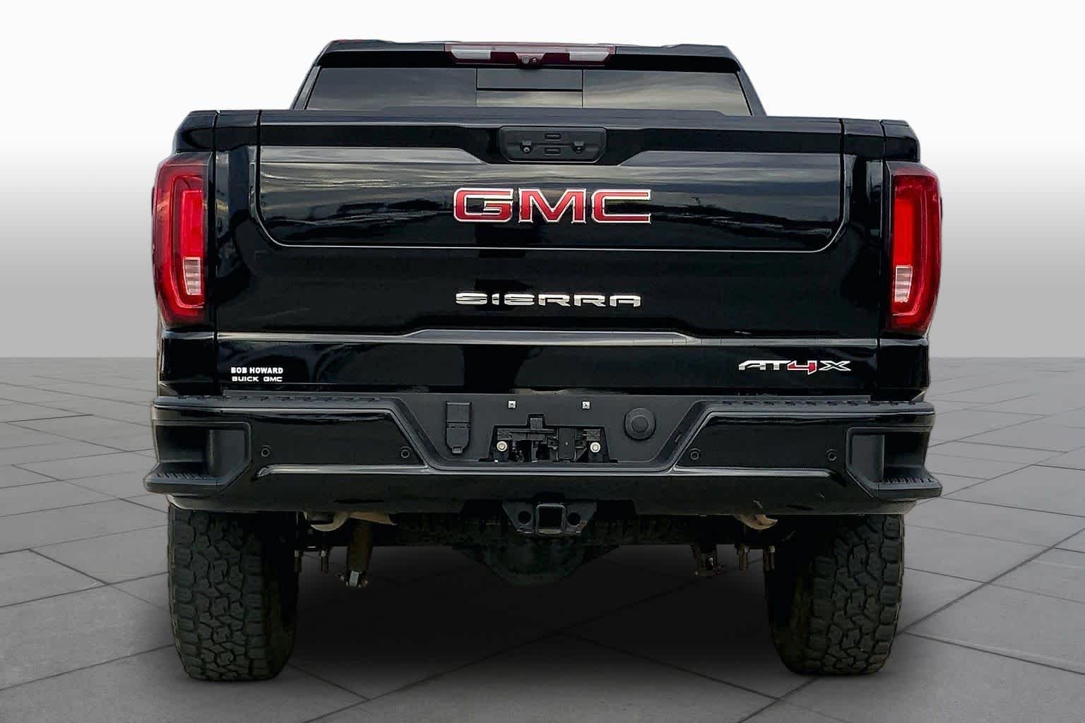 Used 2022 Onyx Black GMC AT4X image 5