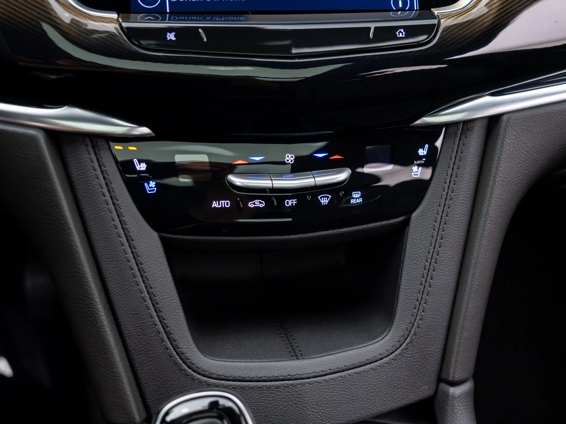 Used 2025 White Cadillac Premium Luxury image 22