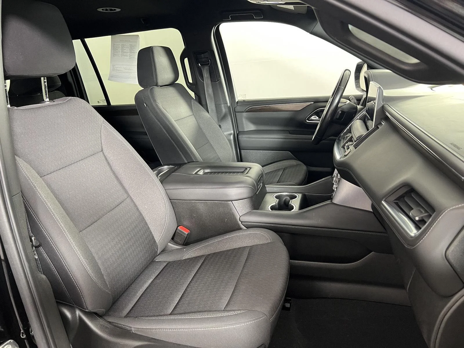 Used 2022 Onyx Black GMC SLE image 24