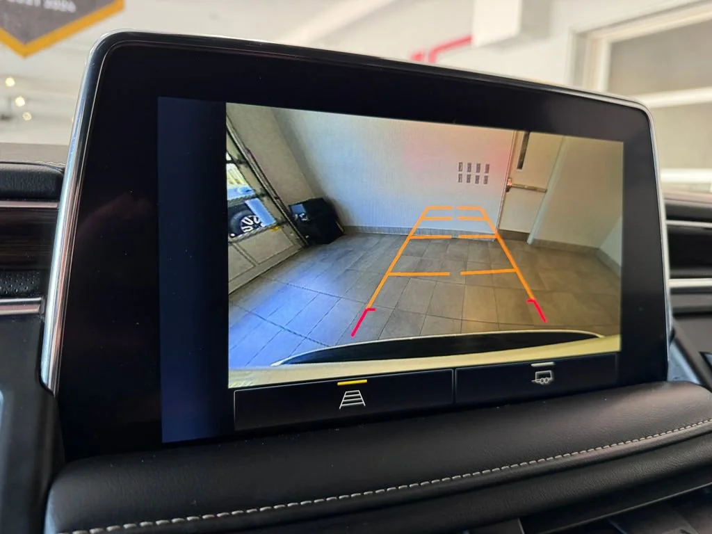 2024 Chevrolet Suburban Premier - Photo 23