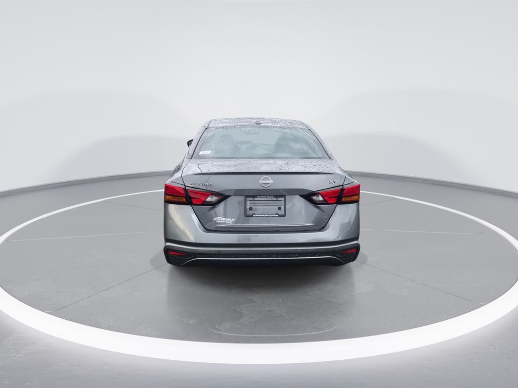 Used 2024 Gray Nissan 2.5 SV image 7
