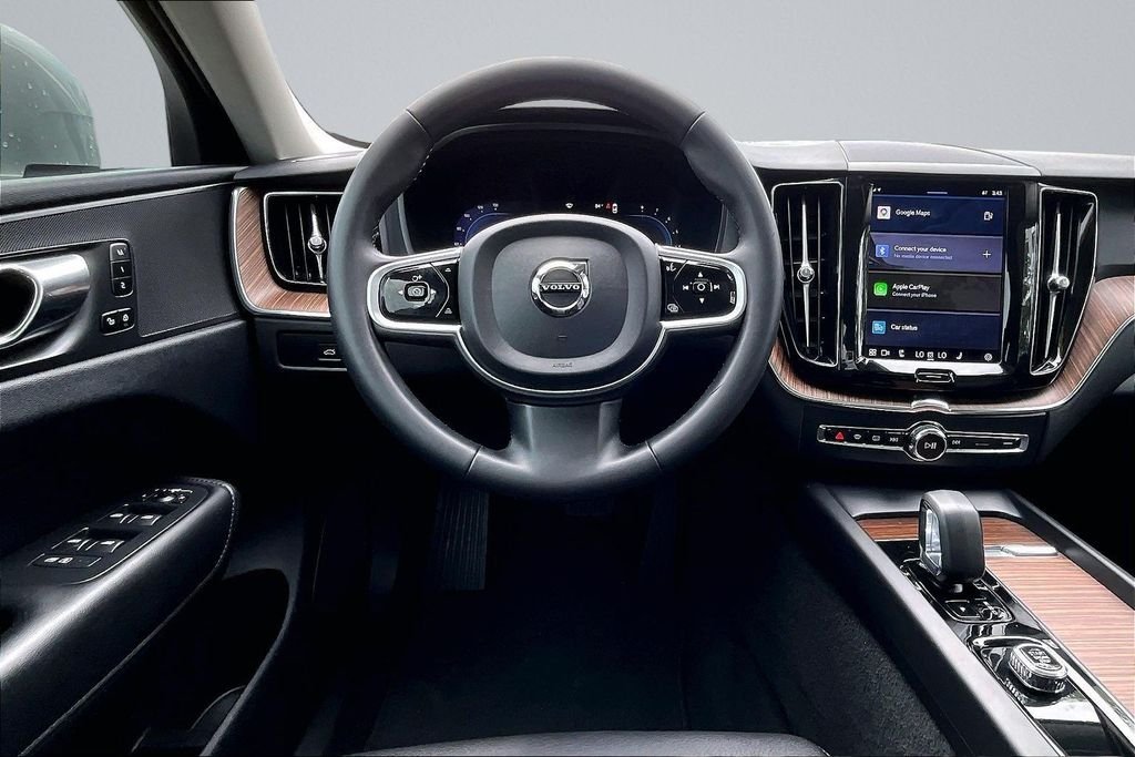 2023 Volvo XC60 Plus - Photo 5