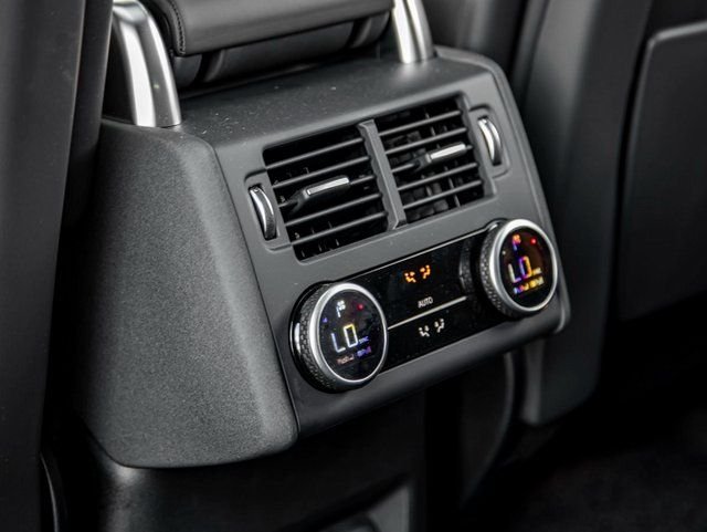 2026 Land Rover Discovery Tempest Edition - Photo 23