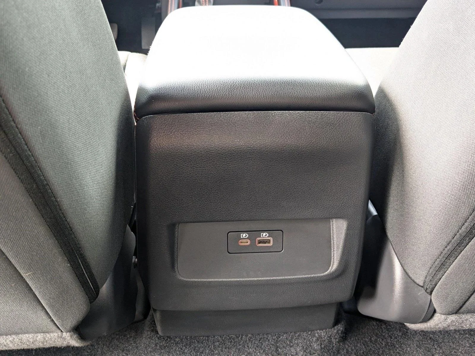 Used 2025 Afterburn Orange Nissan PRO-X image 16