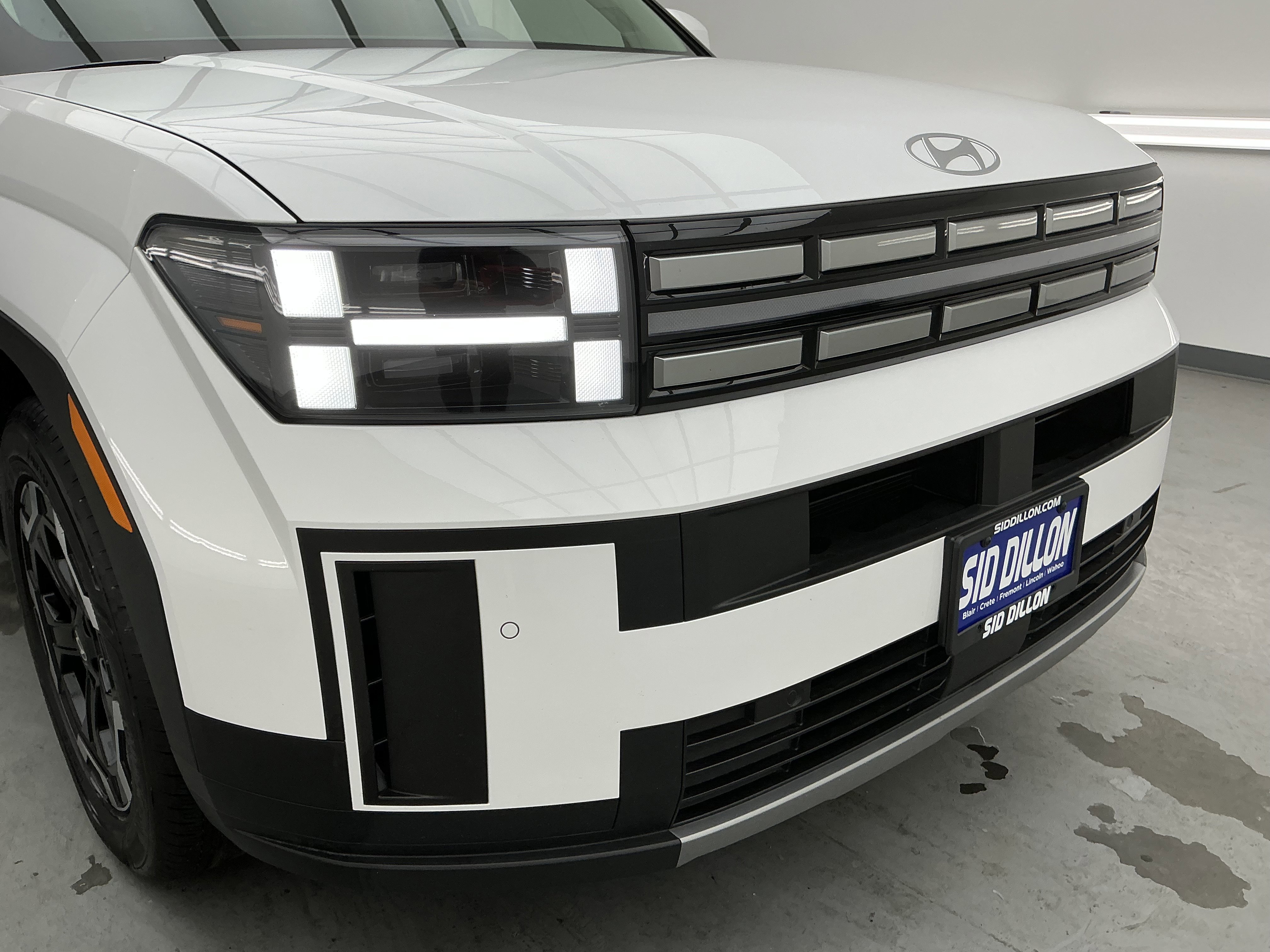 Used 2025 Serenity White Hyundai SEL image 26