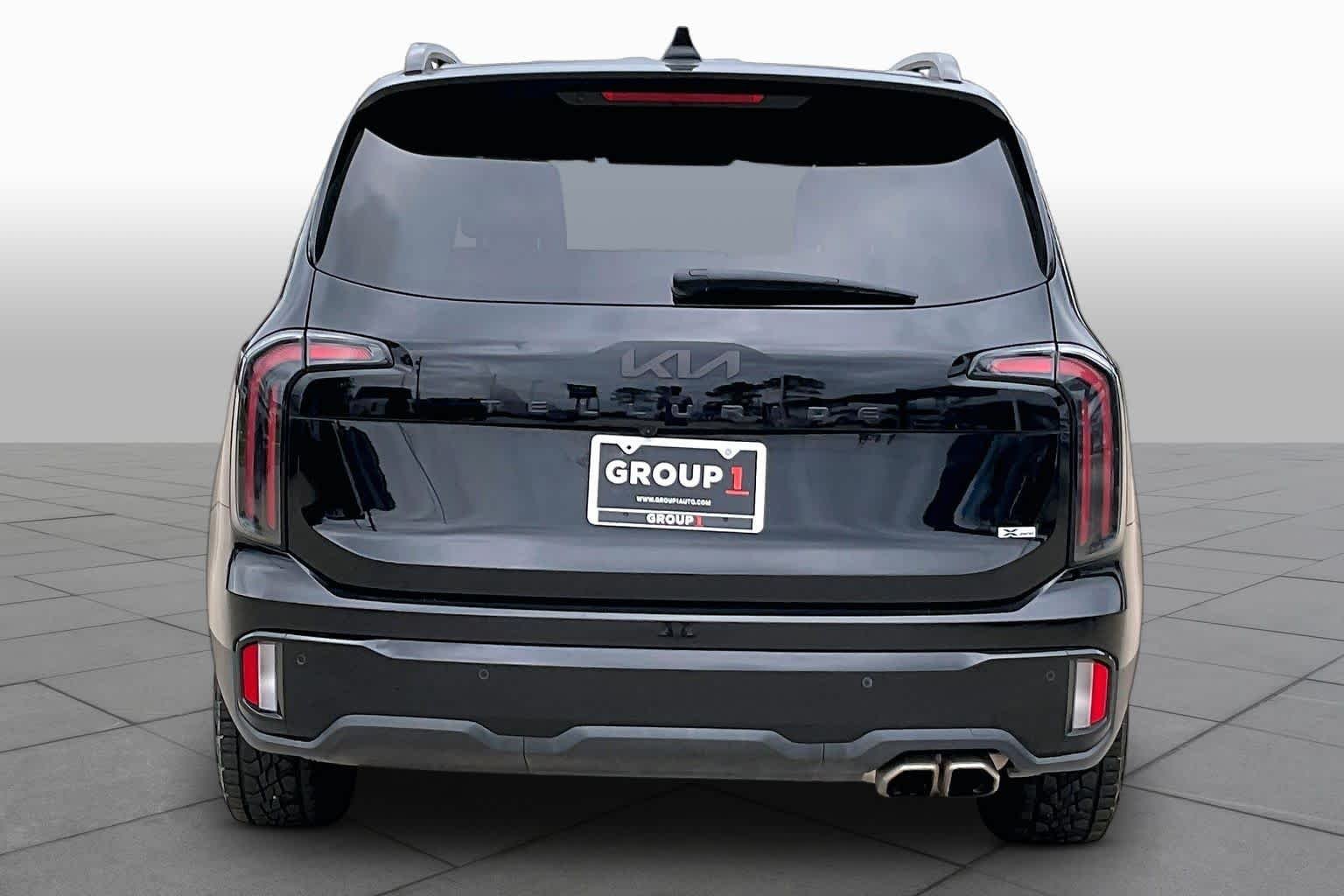 Used 2025 Ebony Black Kia SX-Prestige X-Pro image 5