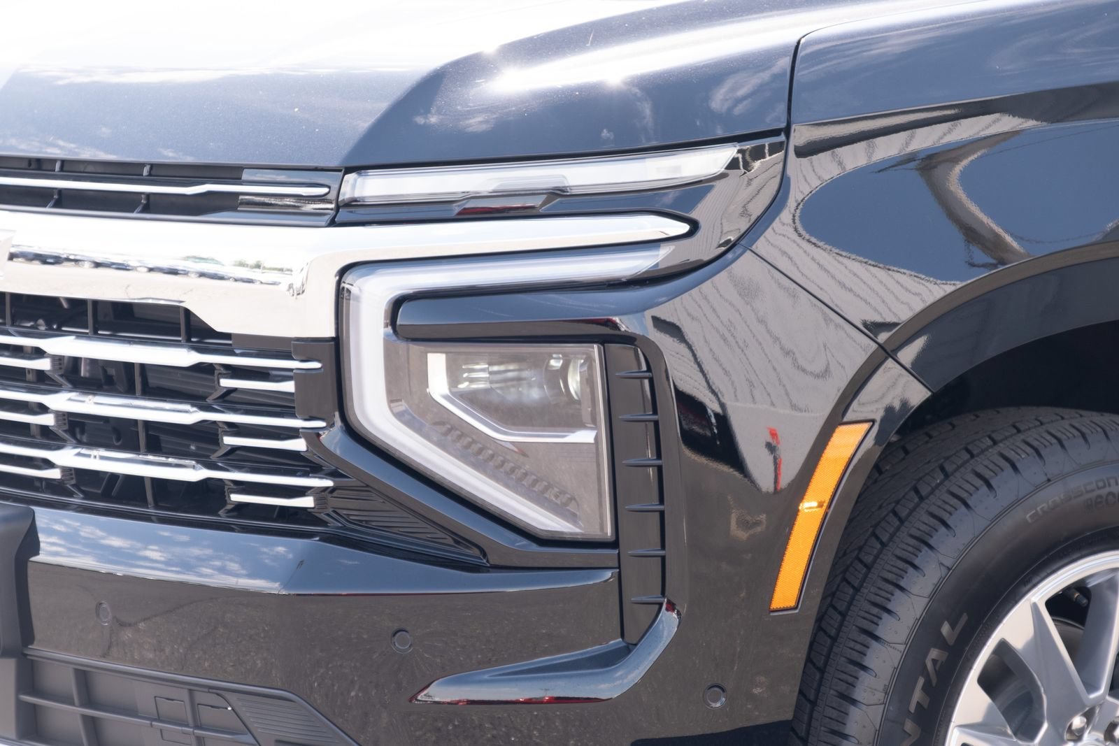 2026 Chevrolet Suburban Premier - Photo 24