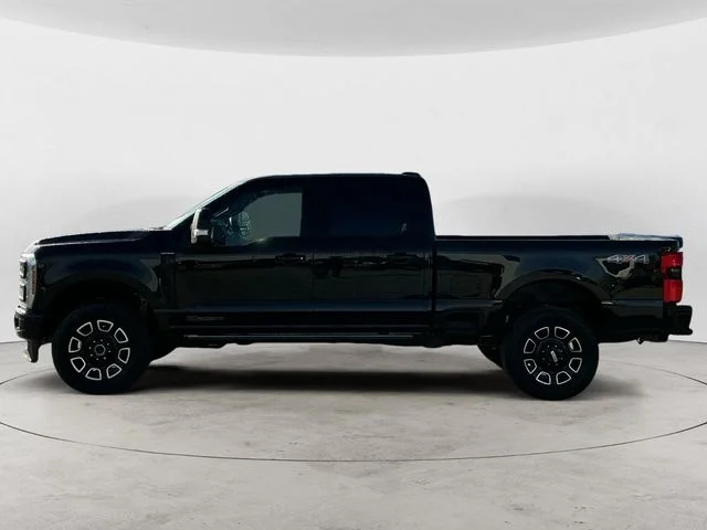 Certified Used 2025 Agate Black Metallic Ford Platinum image 2