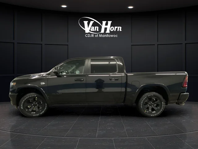 New 2026 Diamond Black Crystal Pearl-Coat Exterior Paint RAM Big Horn/Lone Star image 4